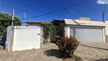 RUA 09 N°1318 CENTRO