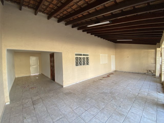 Rua Perimetral Oeste – Centro