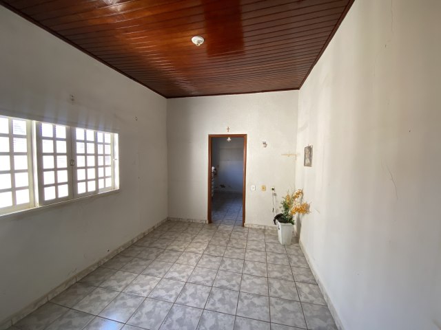 Rua Perimetral Oeste – Centro