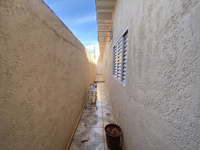 Rua Perimetral Oeste – Centro