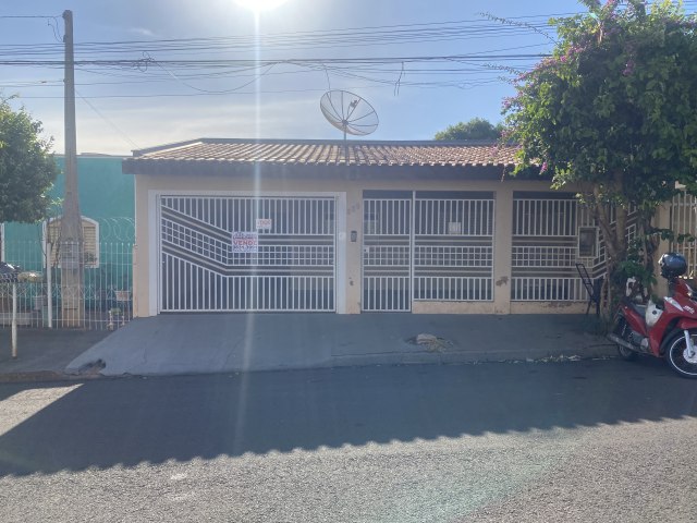 Rua Perimetral Oeste – Centro