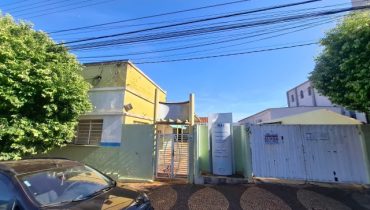 RUA 07 ESQUINA COM RUA 18