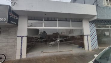 AVENIDA NAVARRO DE ANDRADE N° 333 CENTRO