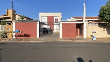 Rua 08 n° 1096 Apartamento 10 – Centro