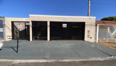 Rua Eurico Luiz Custodio n° 1040 Casa A – Jardim Europa