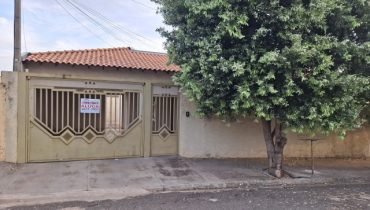 RUA 23 N°892 FRENTE   CENTRO