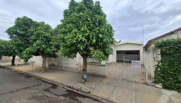 Rua 06 n°898 Centro