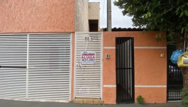 Rua Washington Luiz n° 35 Casa B – VILA PACHECO